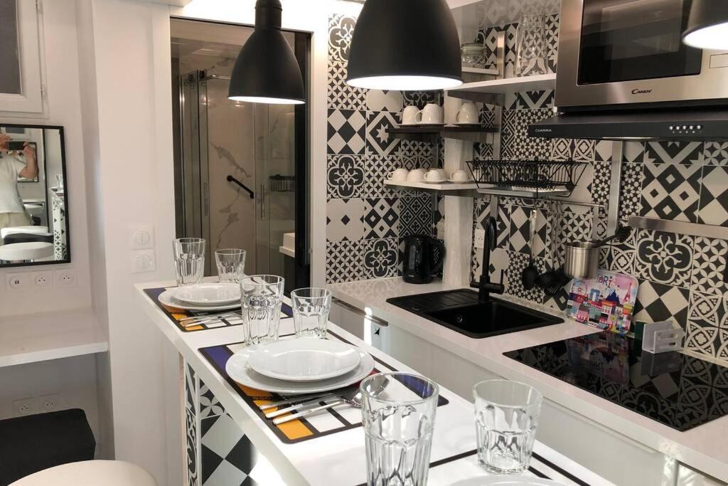 Appartement Rousselet Quartier Bon Marche Paris Viieme Exteriör bild