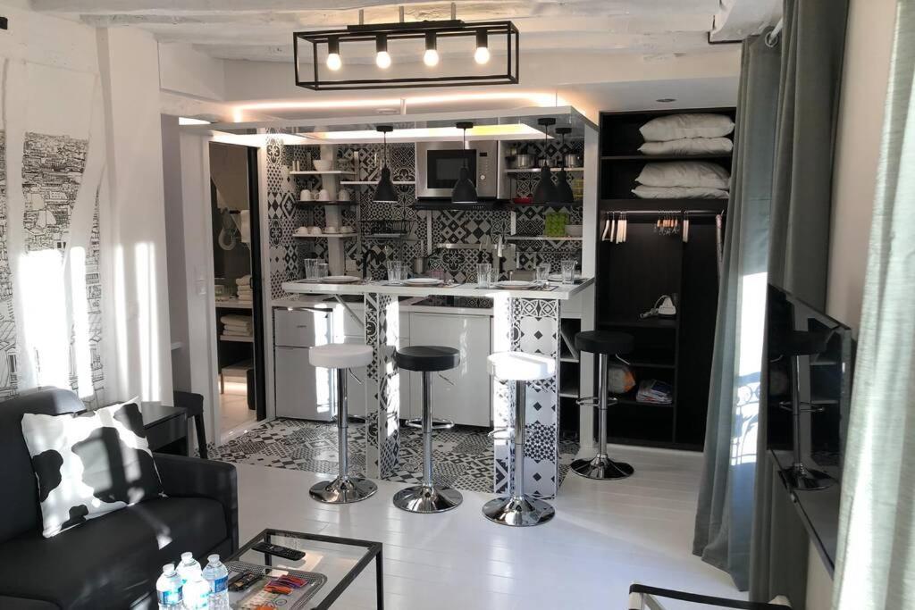 Appartement Rousselet Quartier Bon Marche Paris Viieme Exteriör bild